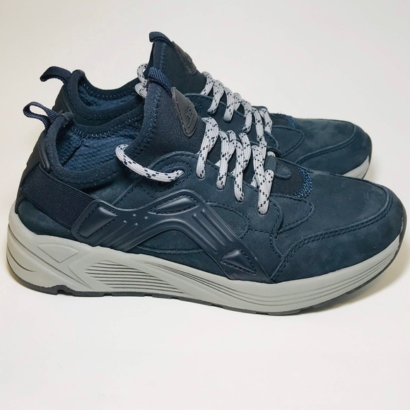 earth shoes saunter